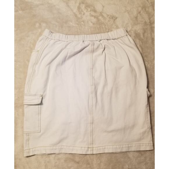 Dream Jeannes by Quacker Factory Skort White Size M Bling - Picture 9 of 9